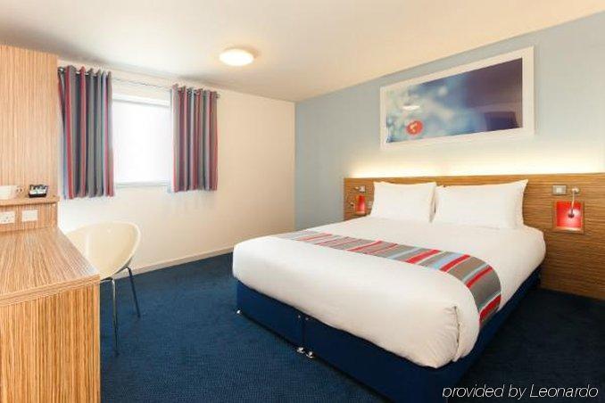 Travelodge Oxford Peartree Exterior photo